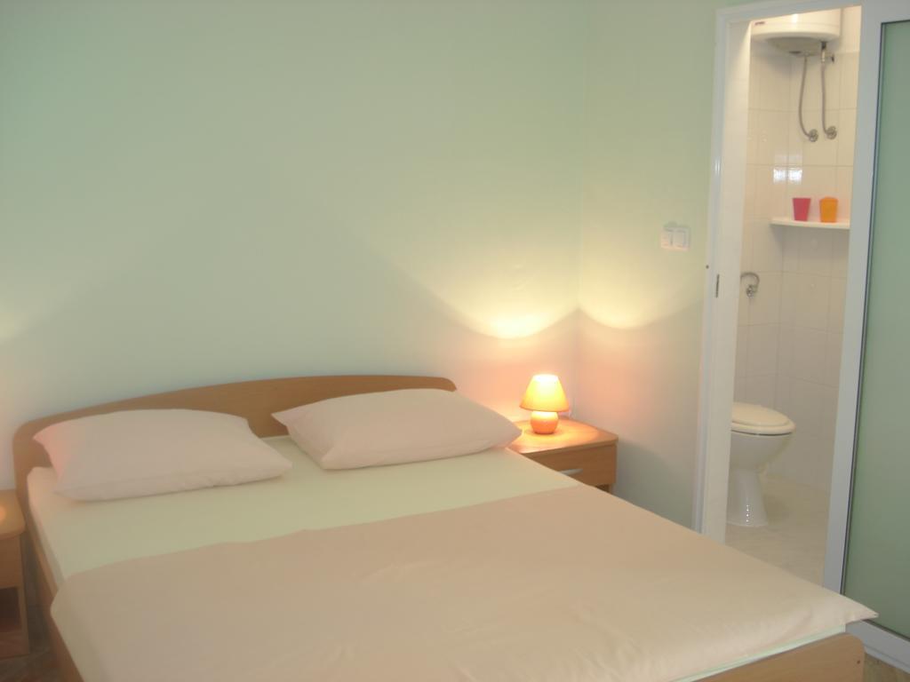 Apartments Smiljana Omiš Esterno foto